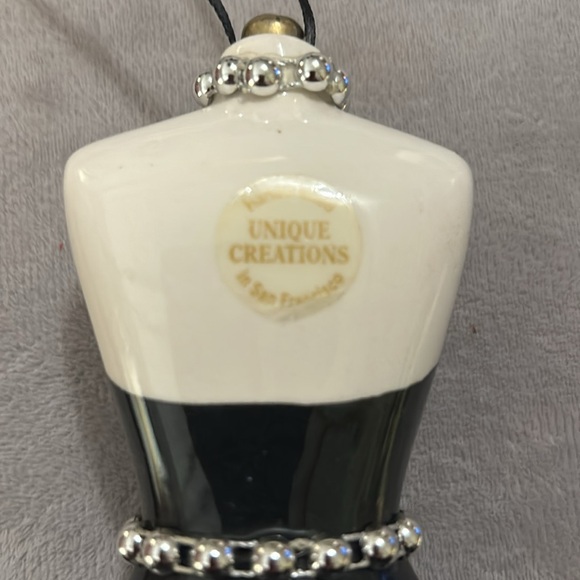 Vintage Unique Creations Black Feather Duster - Picture 3 of 3